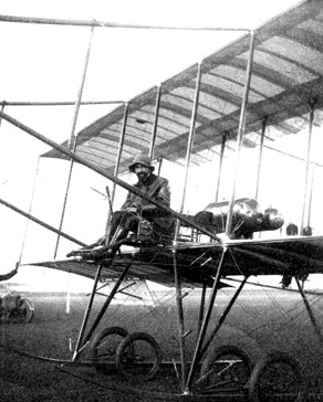 Giulio gavotti sul Farman